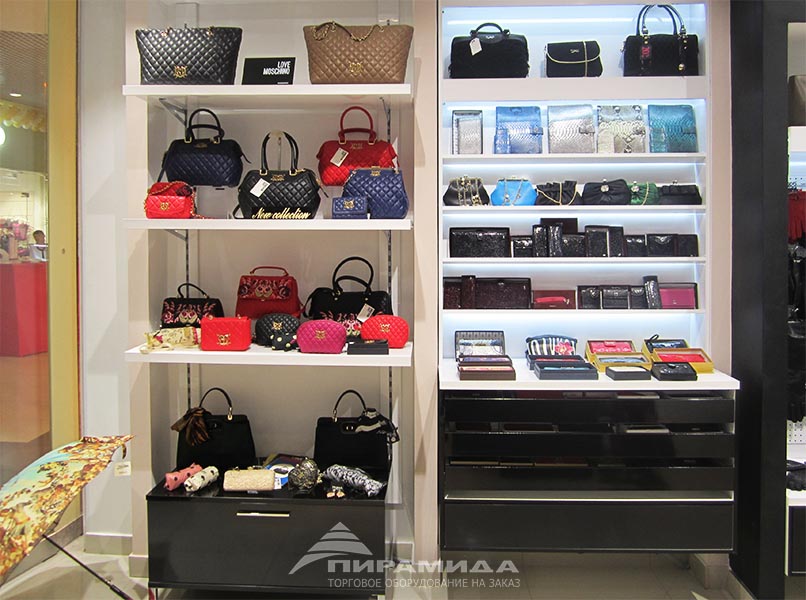 Торговое оборудование для магазина сумок и аксессуаров «PRIMA»
