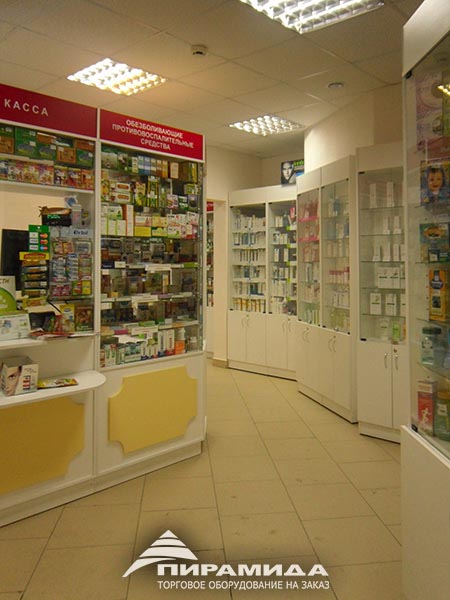 Витрины из ЛДСП. Торговое оборудование для аптеки в Новосибирске на заказ
